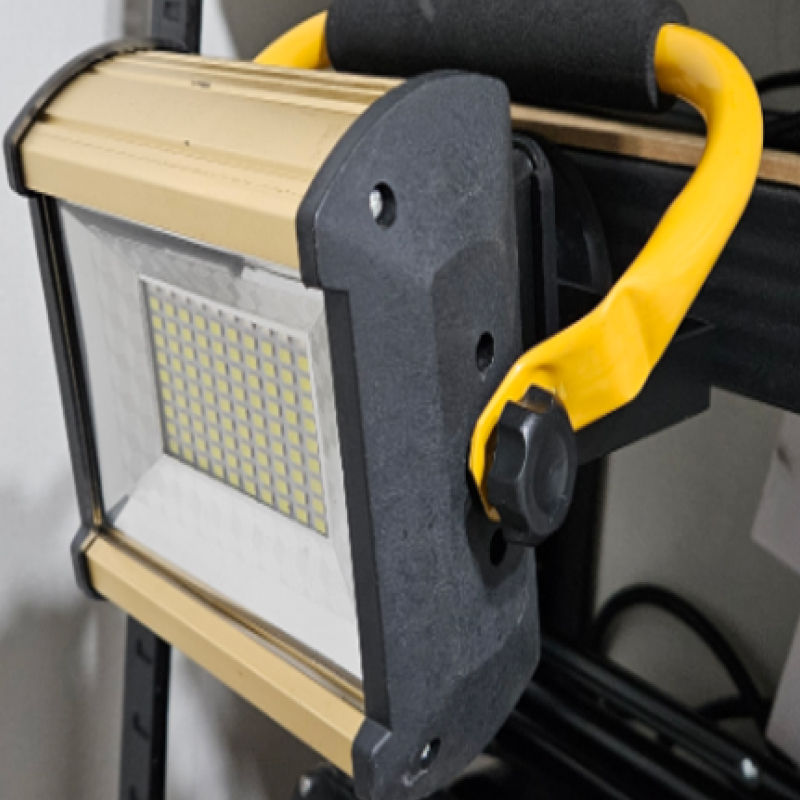 충전식 작업등-detail-1